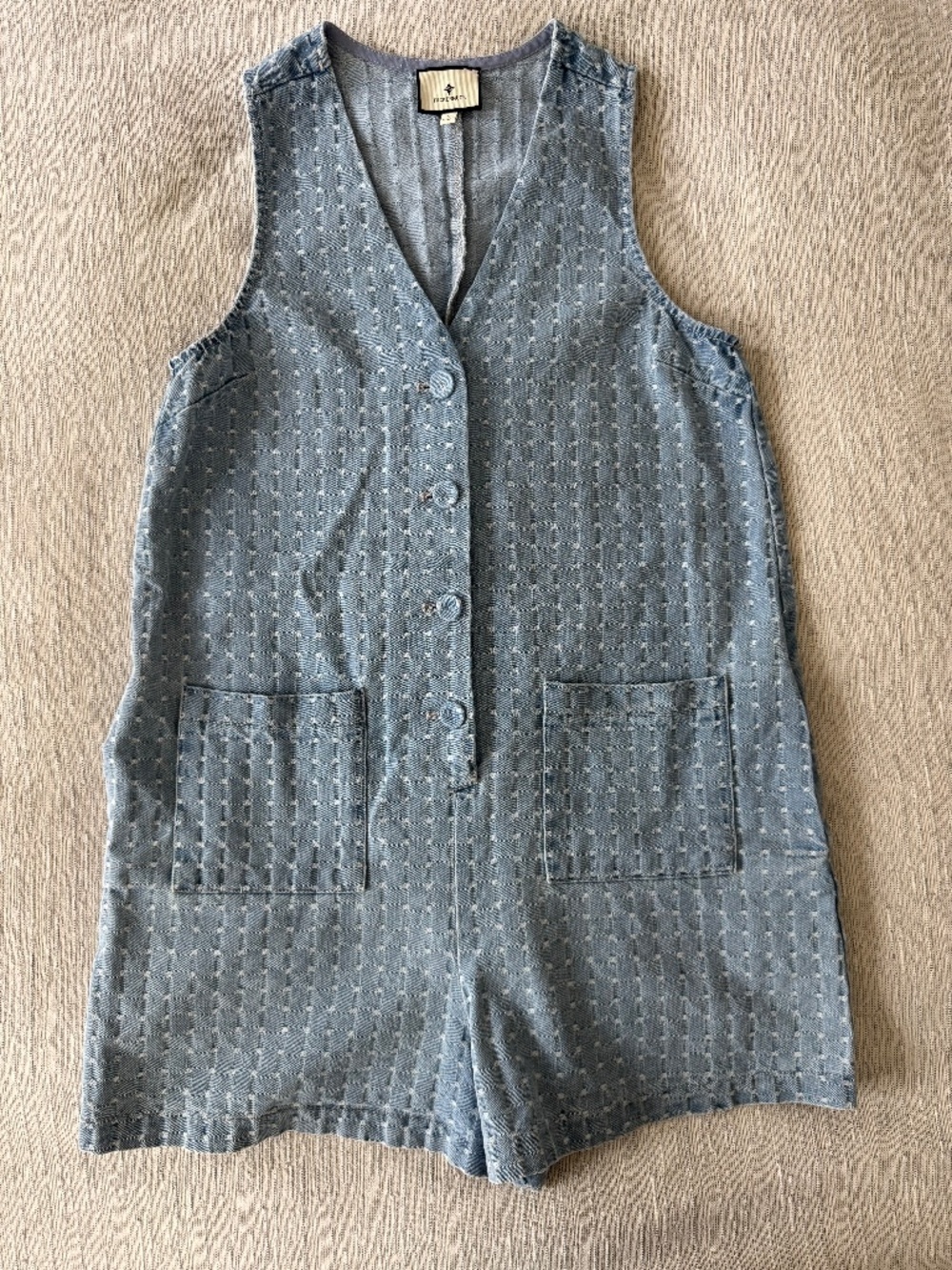 Tuckernuck Textured Myla Romper Size Small Light Wash Denim